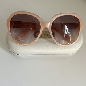 Oversized Chloé sunglasses